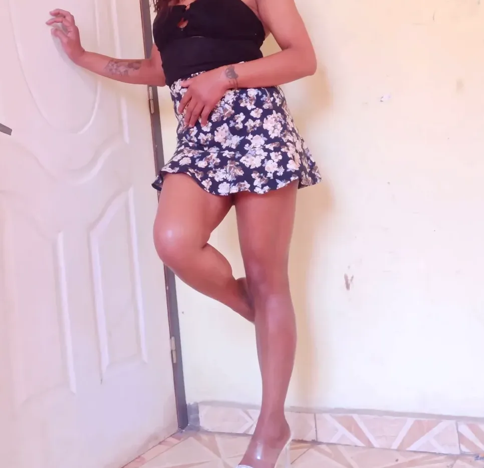 Jessica, 27