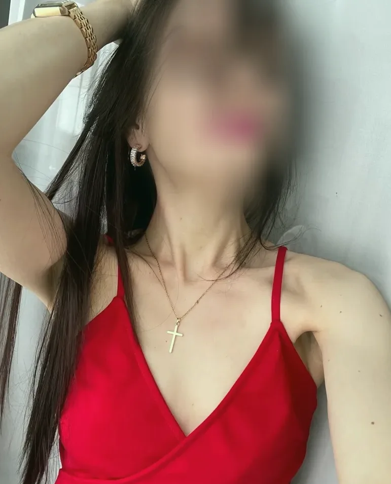 Salma, 25